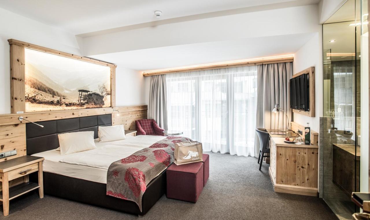 Hotel Elisabeth, 4 Sterne Superior キルヒベルク・イン・チロル エクステリア 写真